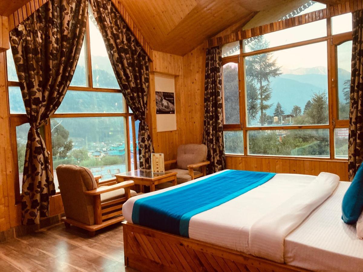 Woods Villa- A Luxury Mountains View Cottages Manāli Exteriör bild
